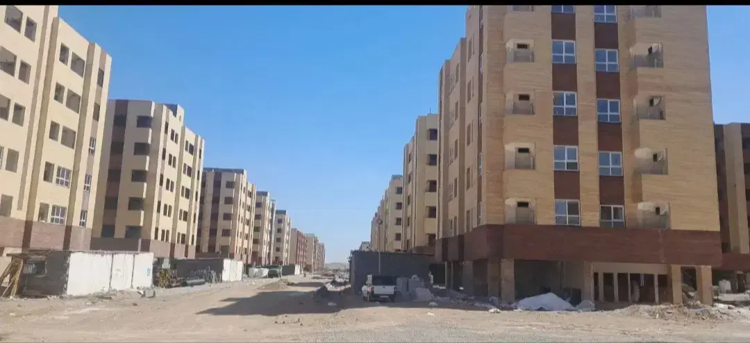 اکیپ گچکار تخته بشکه داشته باشه|استخدام معماری، عمران و ساختمانی|قم, پردیسان|دیوار