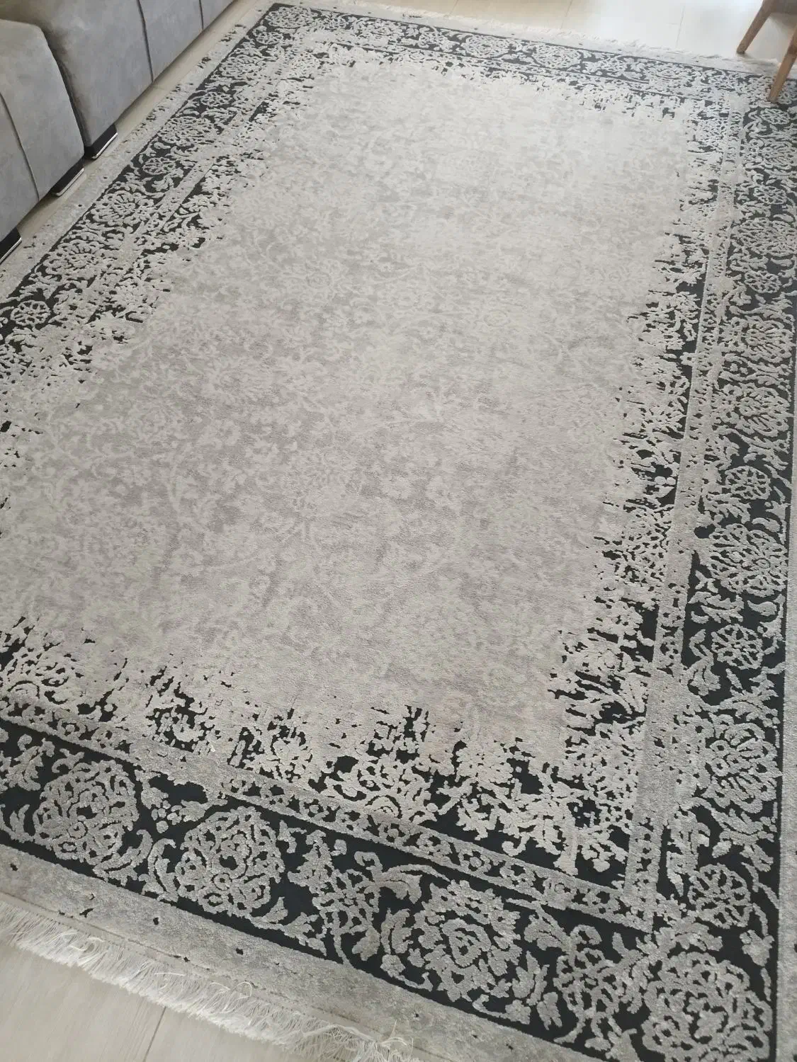 فرش 6 متری و 4 متری|فرش|بندر انزلی, لاله|دیوار