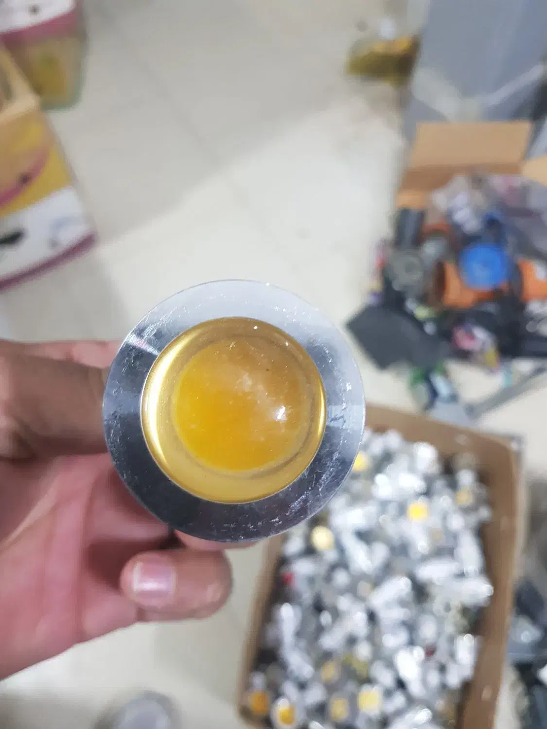 لامپ ال ای دی ...سوخته|لامپ و چراغ|گلبهار, شهر جدید گلبهار|دیوار