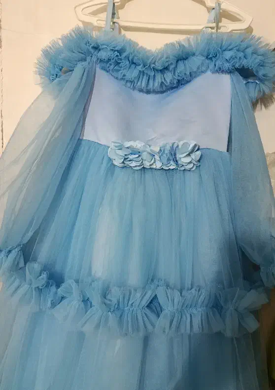 لباس مجلسی|لباس|گلستان (تهران), |دیوار