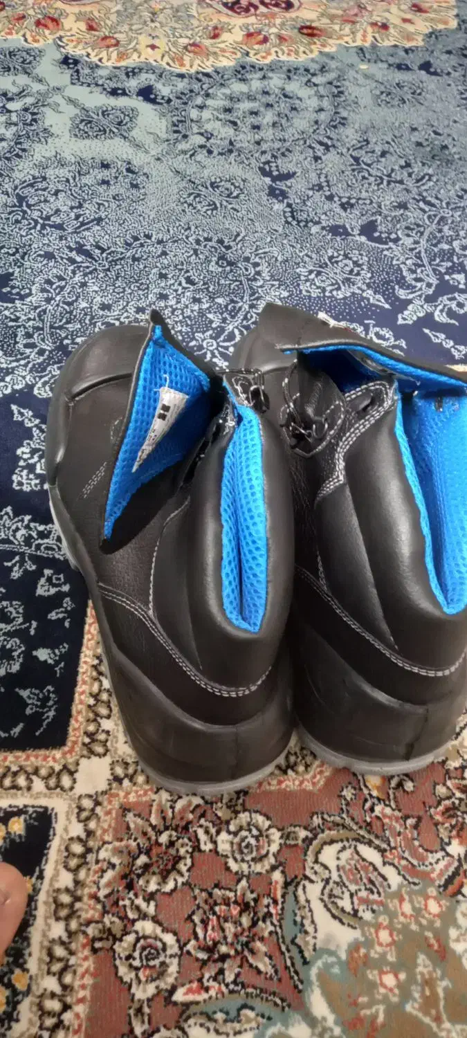 کفش اصل کار|کیف، کفش، کمربند|یزد, |دیوار