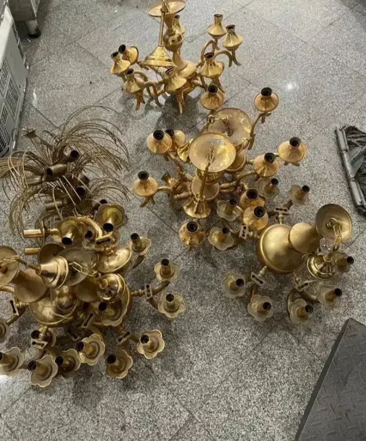 فروش و خرید لوستر .برنز|لوستر و چراغ آویز|کاشان, باغ ماجد|دیوار