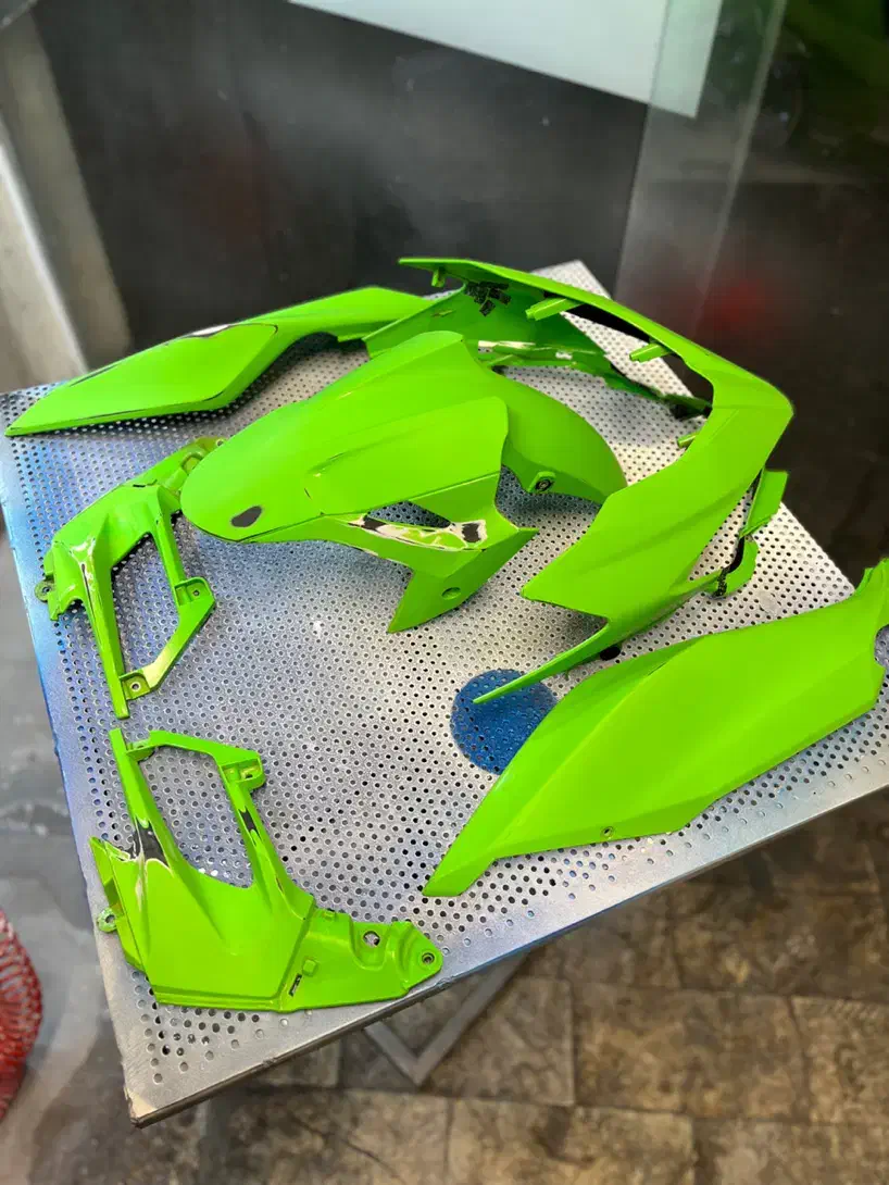 نقاشی ترمیم و بازسازی انواع فلاپ موتور سبک و سنگین|خدمات موتور و ماشین|تهران, گمرک|دیوار