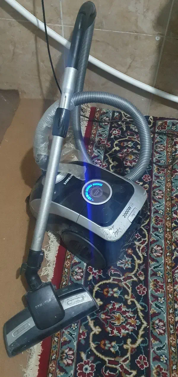 جاروبرقی۲۰۰۰سامسونگ|جاروبرقی، جارو شارژی، بخارشو|تهران, فرحزاد|دیوار