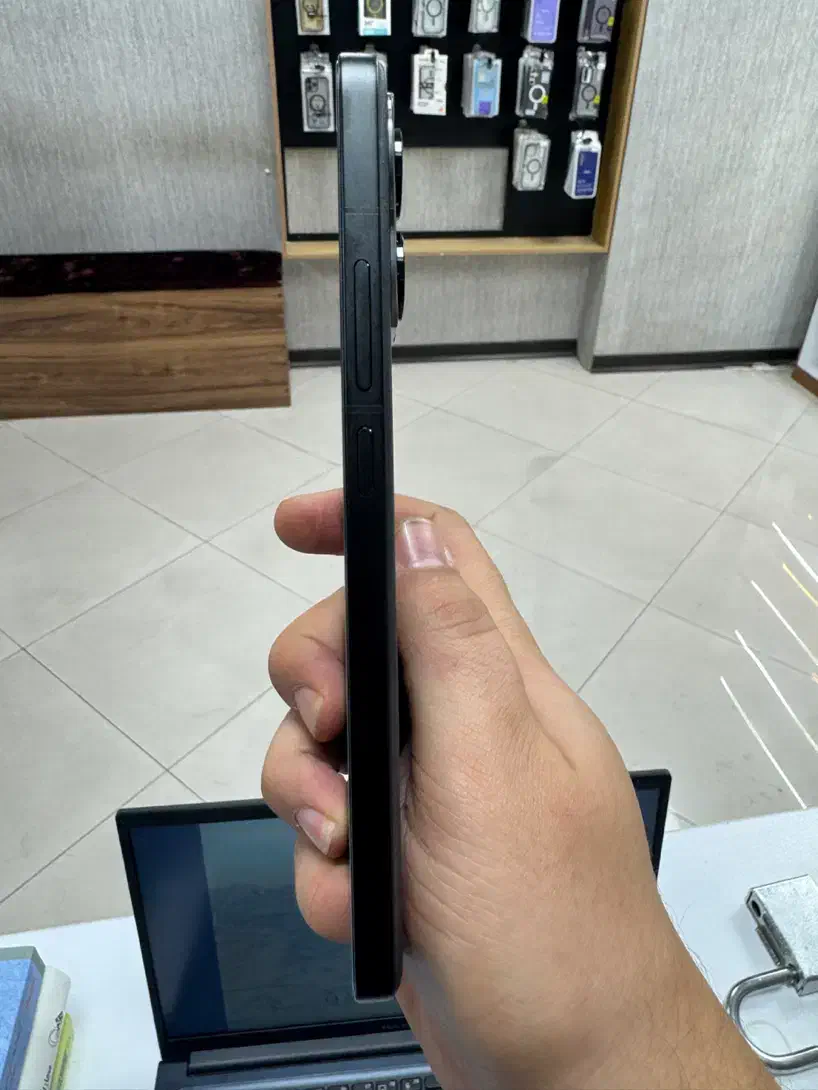 پوکو اف ۶ پرو ۵۱۲ ۱۰ ماه گارانتی|موبایل|کرج, اصفهانیها|دیوار