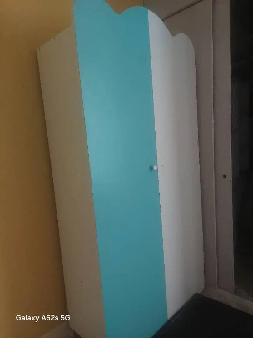 میز و تخت نوزاد|تخت و سرویس خواب|آبادان, |دیوار