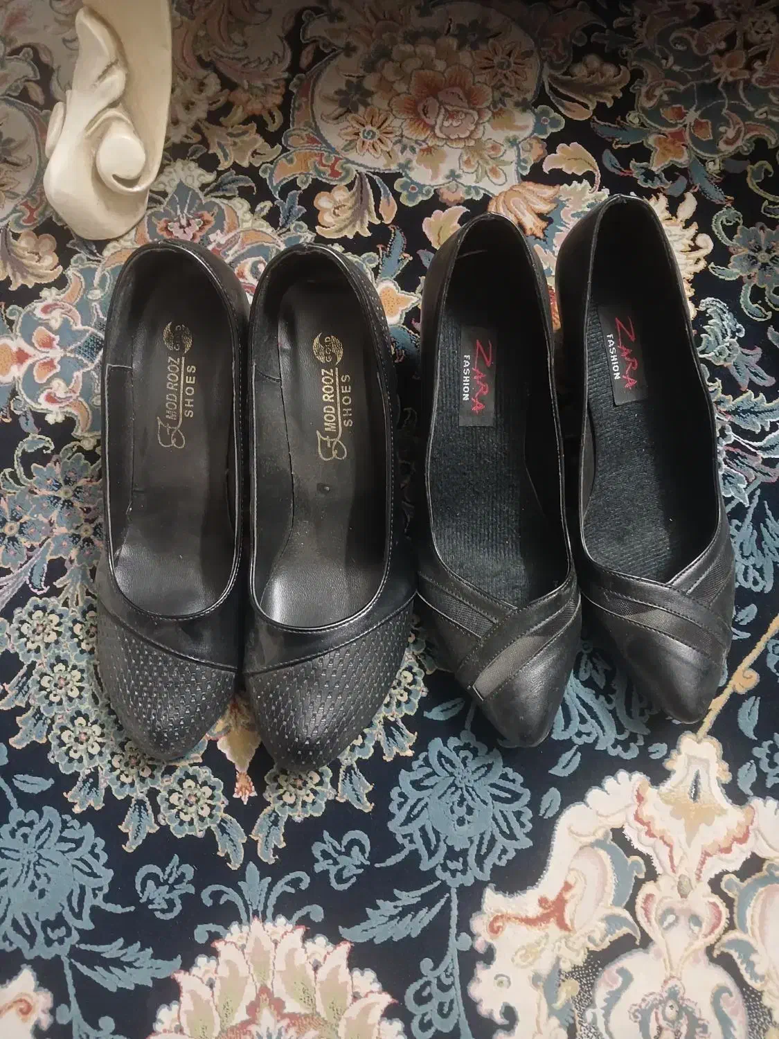 دوجفت کفش مجلسی|کیف، کفش، کمربند|ری, شهرک نظامی|دیوار