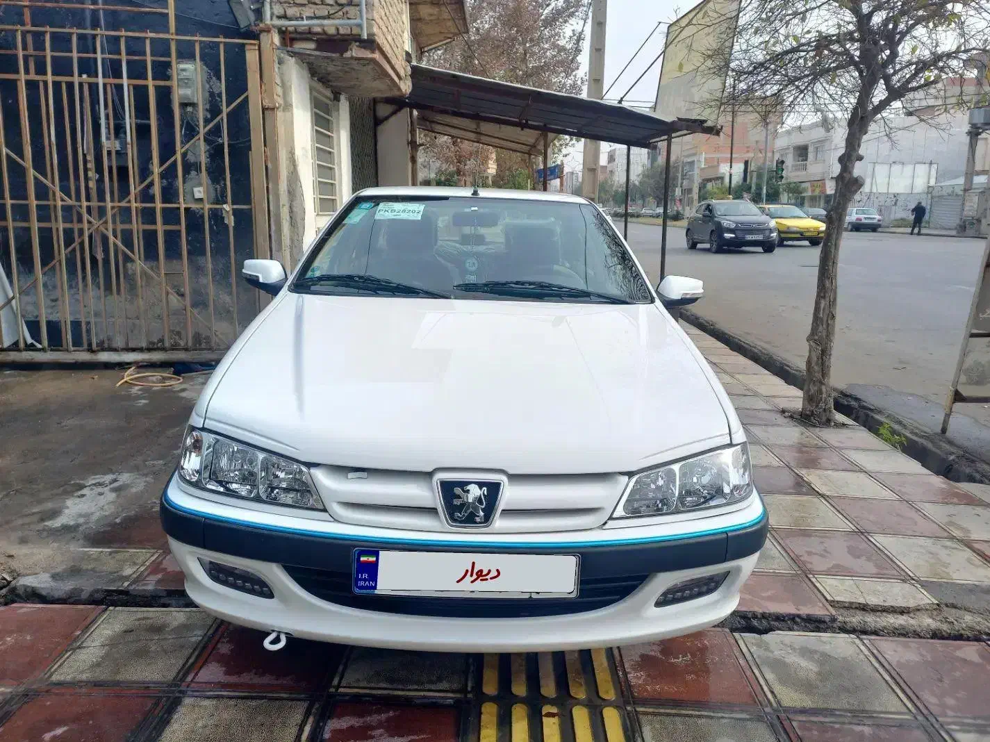 پژو پارس موتو xu7p مدل 1402 بیرنگ ، خشک|خودرو سواری و وانت|گنبد کاووس, |دیوار