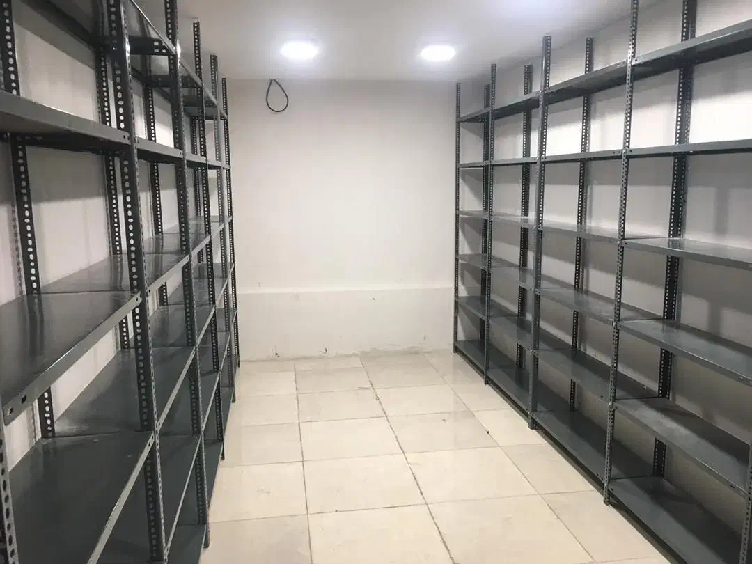 قفسه انبار/قفسه پیچ و مهره/قفسه فروشگاه|فروشگاه و مغازه|قزوین, |دیوار