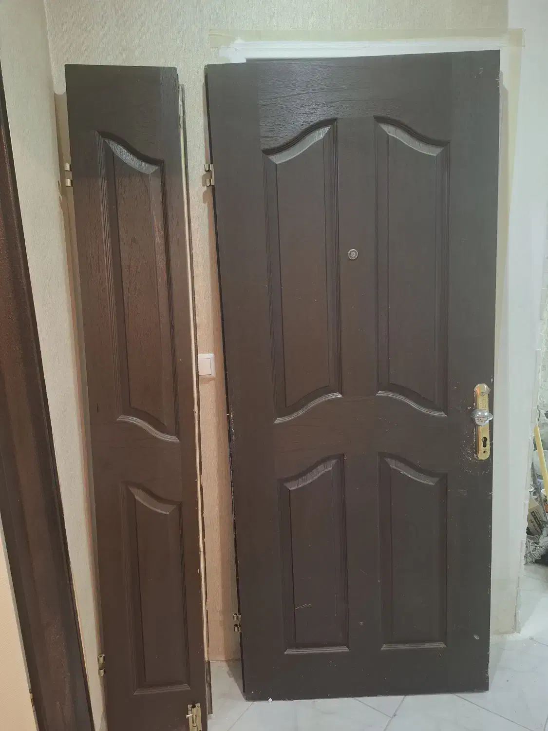 درب چوبی|مصالح و تجهیزات ساختمان|ماکو, |دیوار