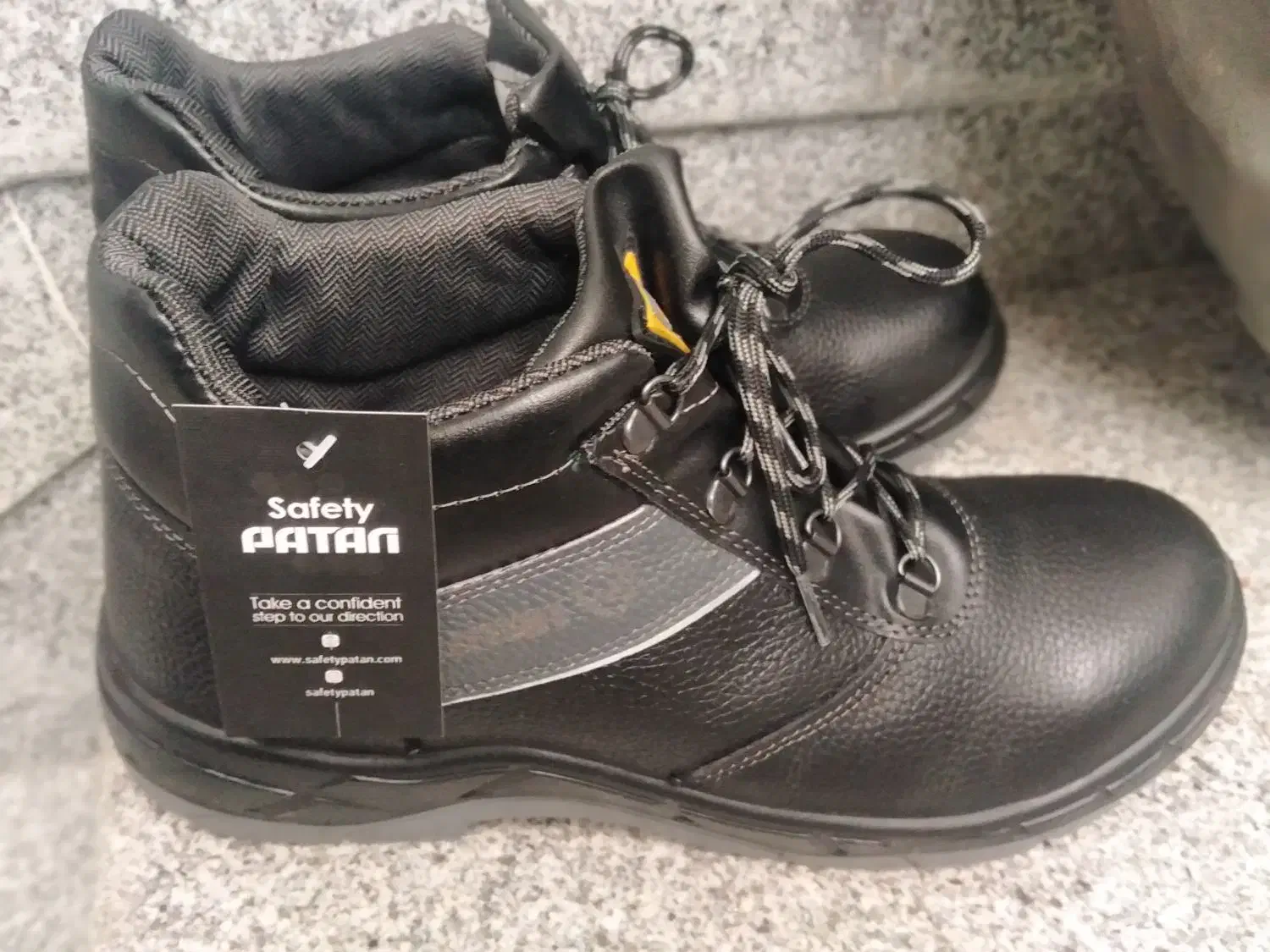 کفش ایمنی سایز46|کیف، کفش، کمربند|نیشابور, شهرک اندیشه|دیوار