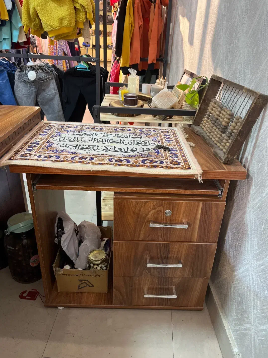 میز مدریت نو|مبلمان اداری|تبریز, |دیوار