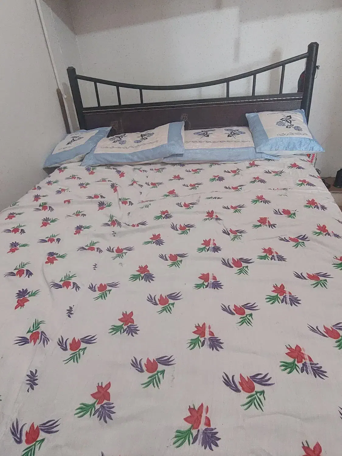 تخت خواب دونفره|تخت و سرویس خواب|شاهینشهر, فردوسی|دیوار