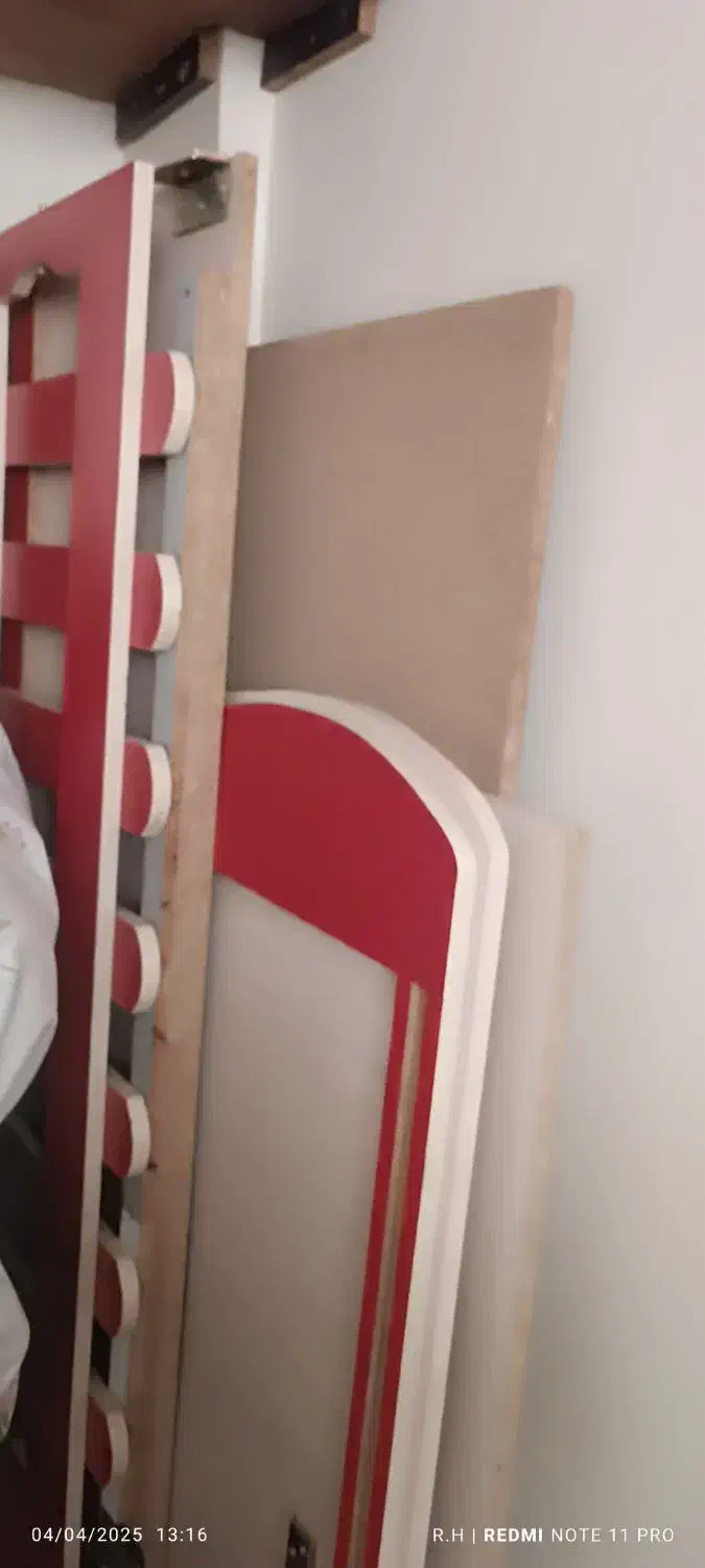 تخت کودک|تخت و صندلی بچه|محمدیه-قزوین, |دیوار