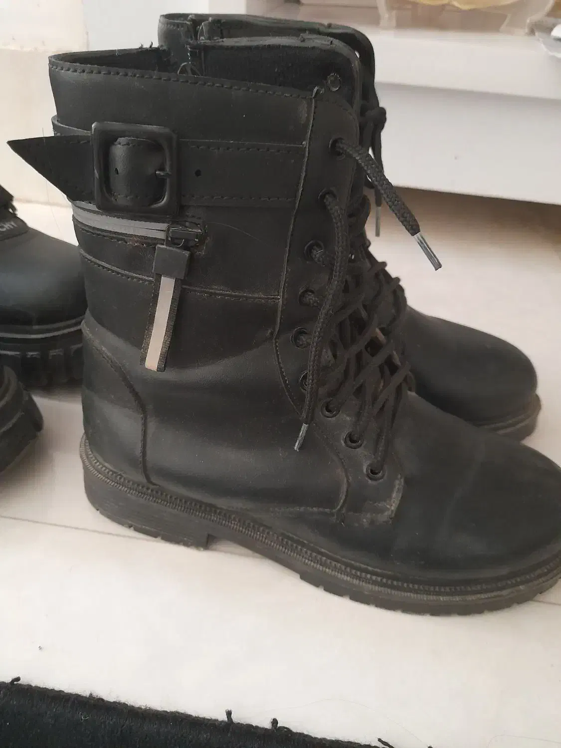 نیم بوت|کیف، کفش، کمربند|تربت جام, امام|دیوار