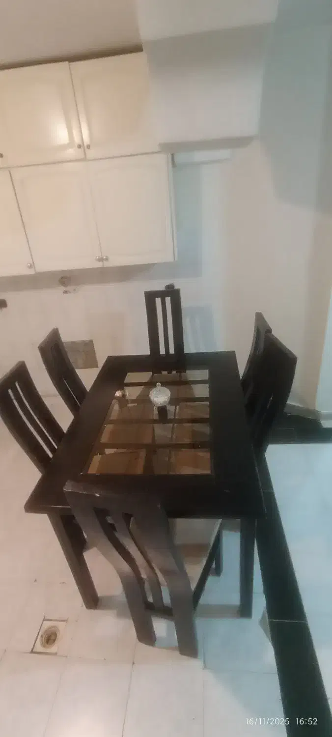 میز نهار خوری۶نفره|میز و صندلی غذاخوری|تهران, فرحزاد|دیوار