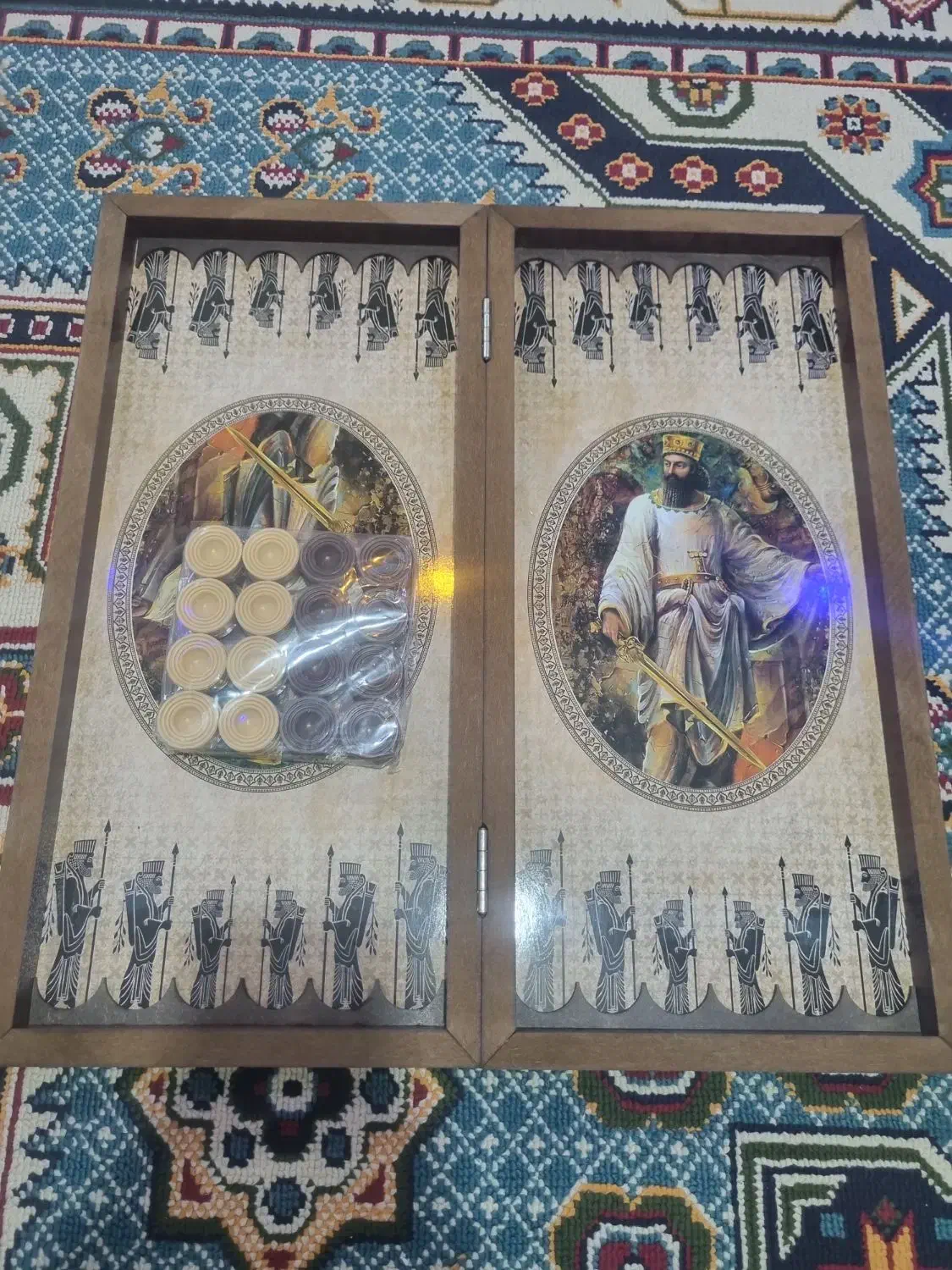 تخته نرد|اسباب‌‌بازی|بندر گناوه, |دیوار