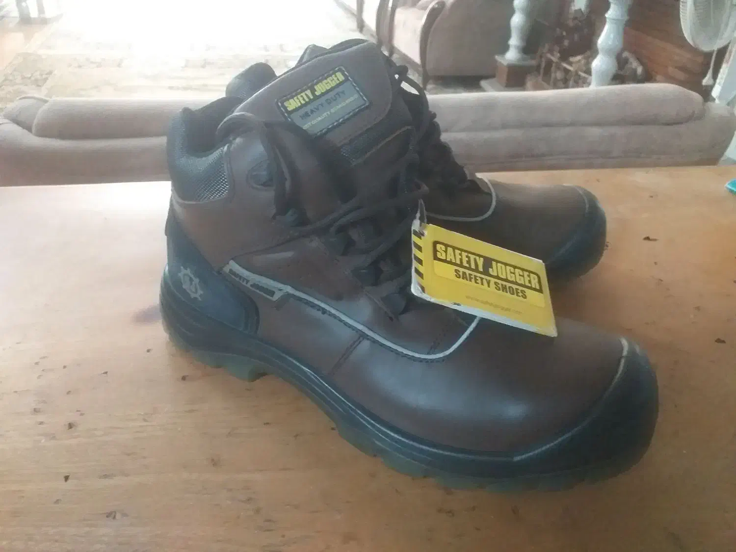 کفش ایمنی|کیف، کفش، کمربند|لنجان, |دیوار