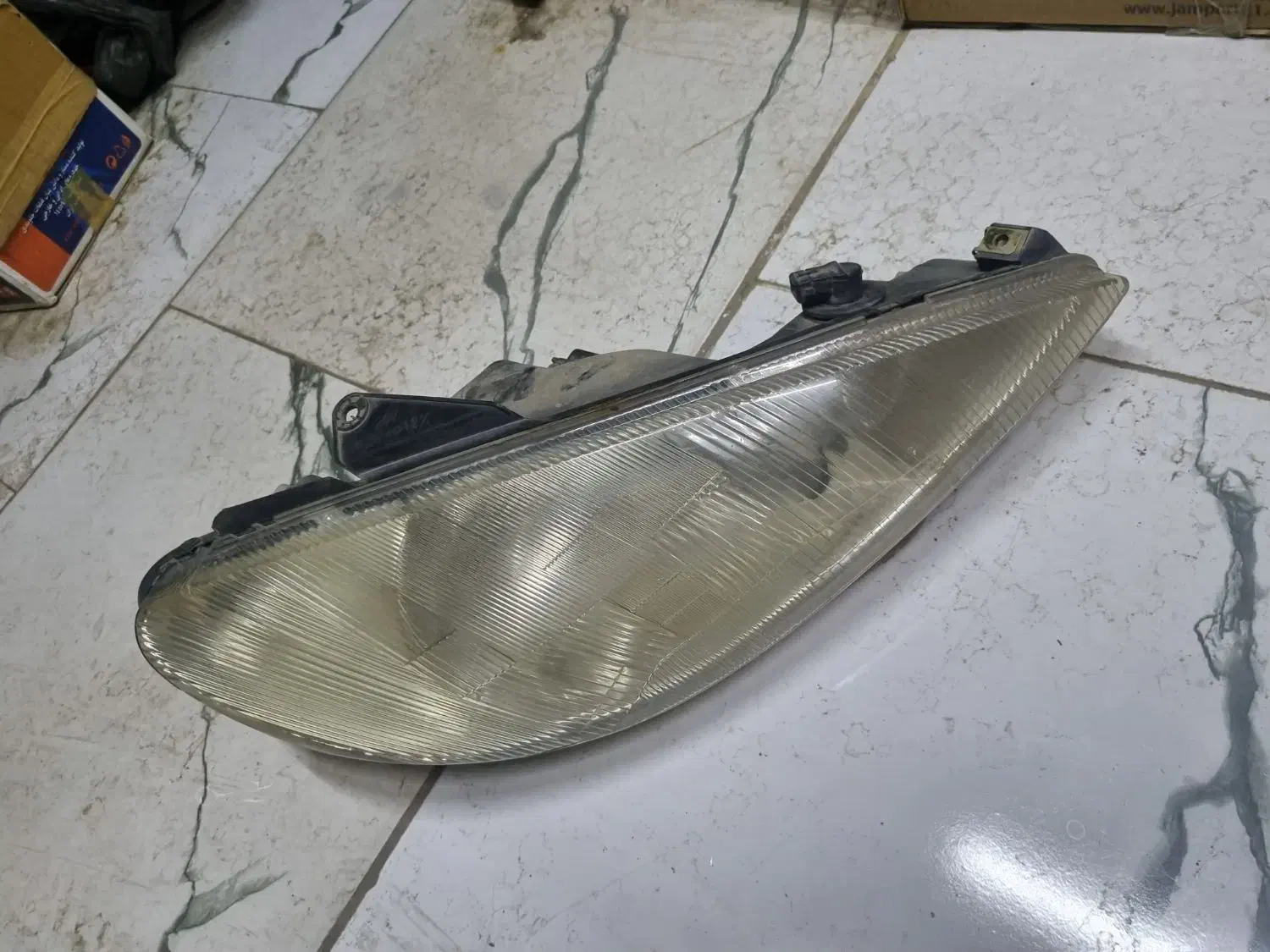 چراغ جلو ۲۰۶ دسته دوم|قطعات یدکی و لوازم جانبی|تربت‌حیدریه, فتح المبین|دیوار