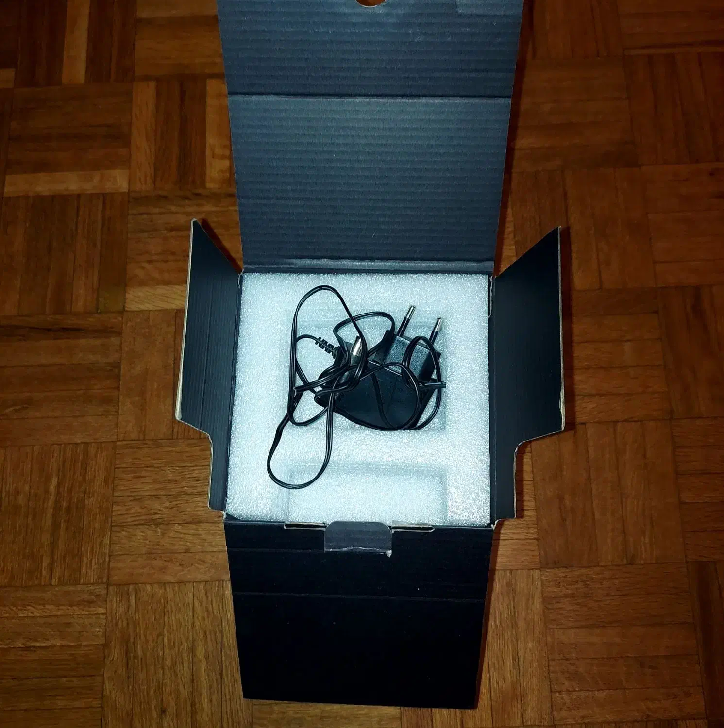 مودم ایرانسل TD-LTE 4G مدل G1 همراه سیم کارت|مودم و تجهیزات شبکه|تهران, اکباتان|دیوار