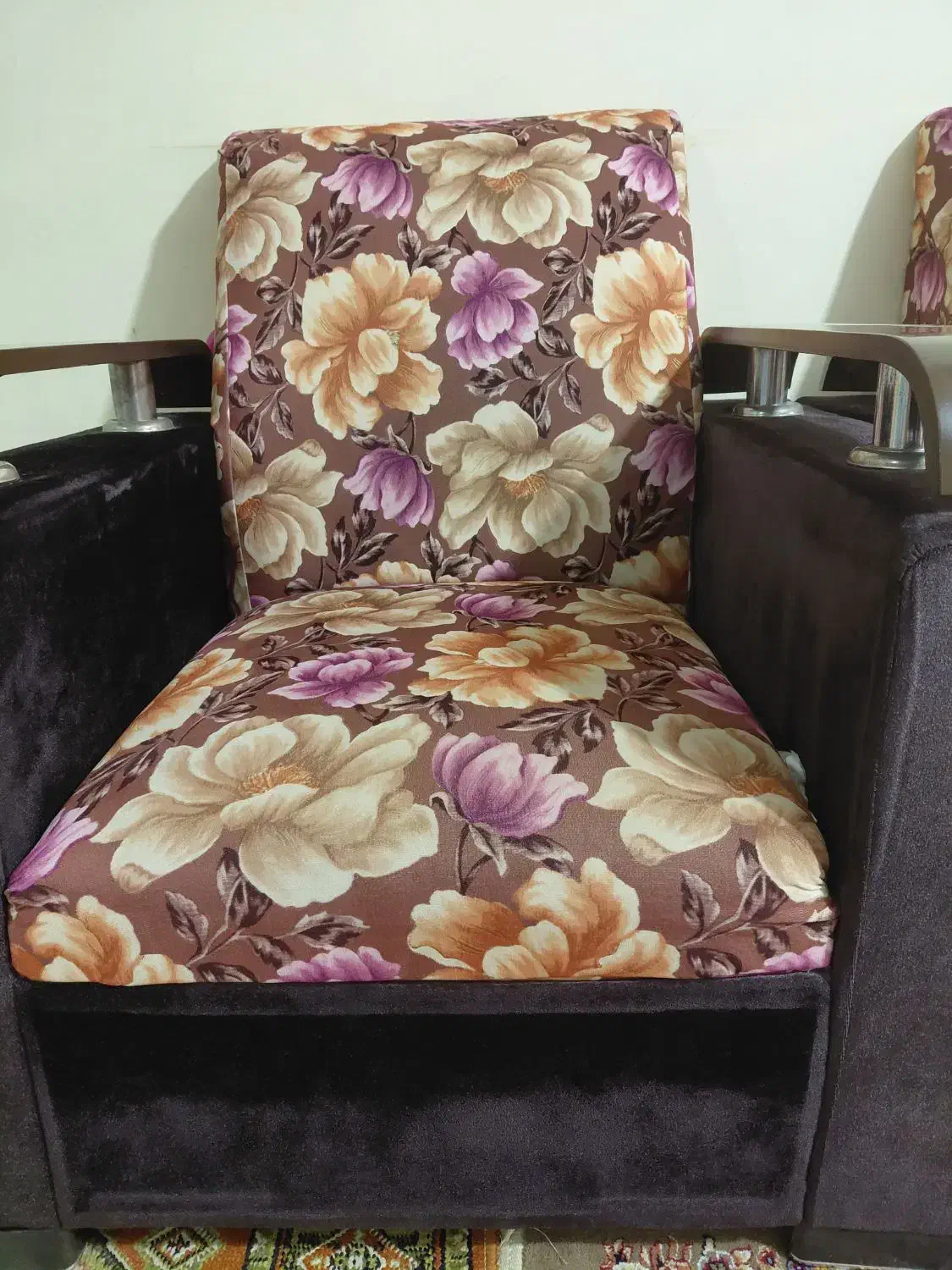 مبل میزعسلی|مبلمان خانگی و میز عسلی|رشت, آزادگان|دیوار