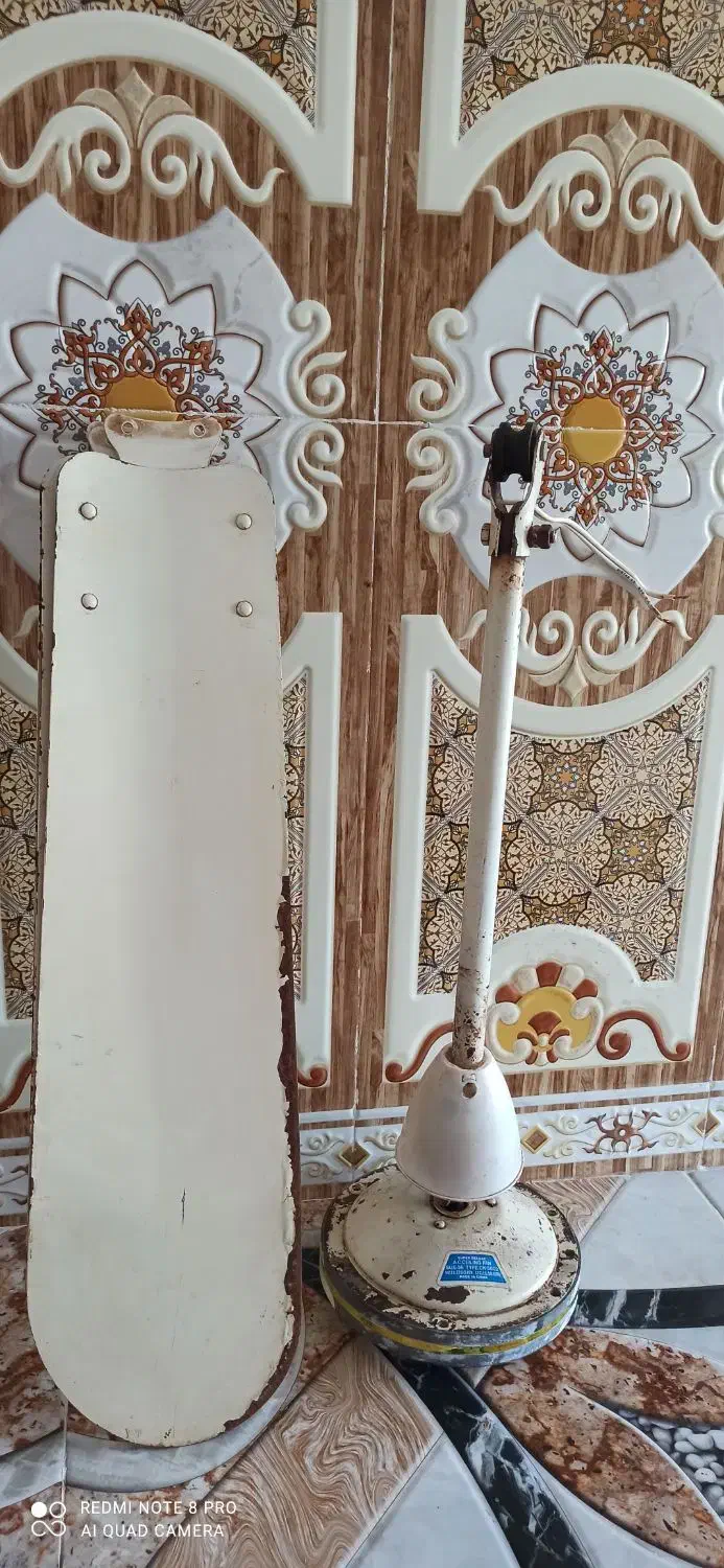پنکه سقفی سه پر|پنکه و تصفیه‌کنندهٔ هوا|چابهار, |دیوار