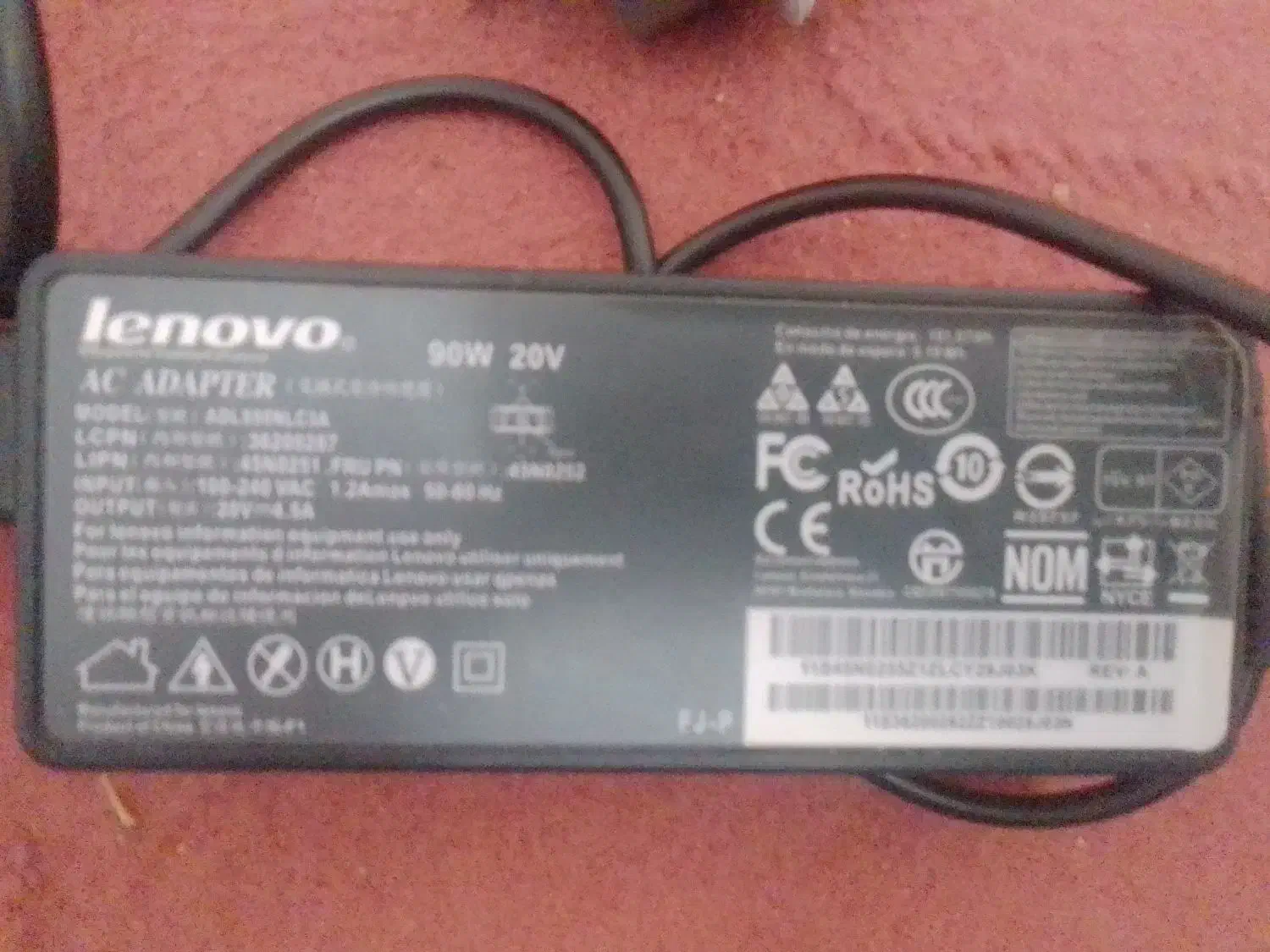 شارژر لپ تاپ|قطعات و لوازم جانبی رایانه|تبریز, |دیوار