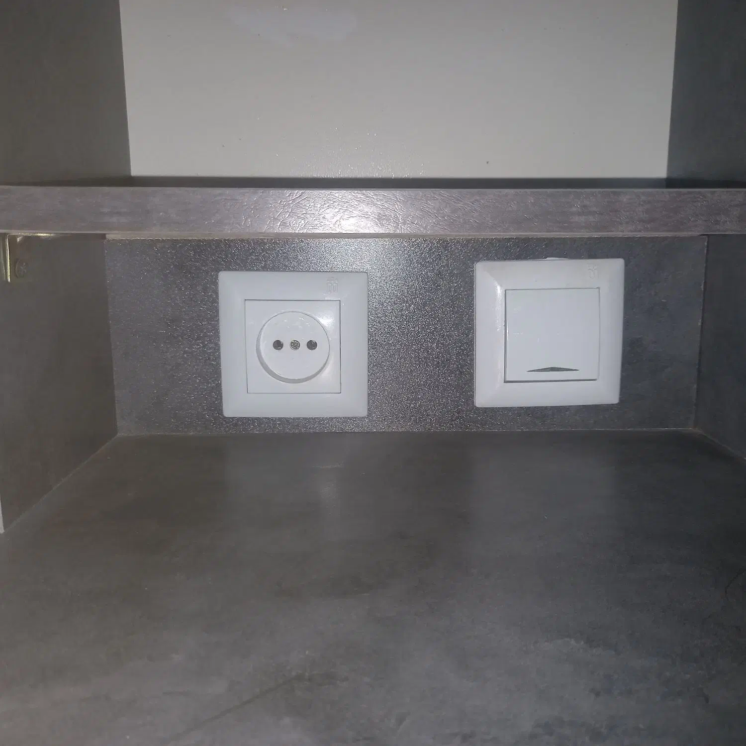 میز تحریر|میز تحریر و کامپیوتر|مرودشت, ژیان|دیوار