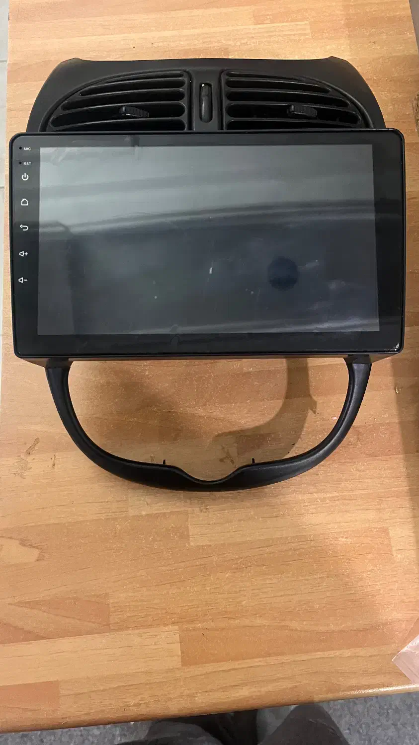 مانیتور اندروید ۲۰۶ با قاب|قطعات یدکی و لوازم جانبی|لاهیجان, امیرشهید|دیوار