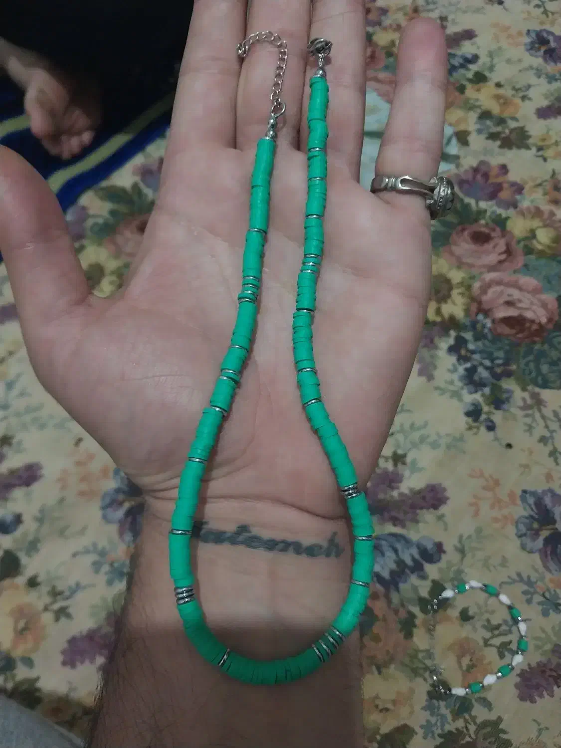 گردنبند سنگ فیمو سبز ار دبی خریداری شده|بدلیجات|پرند, فاز ۵|دیوار