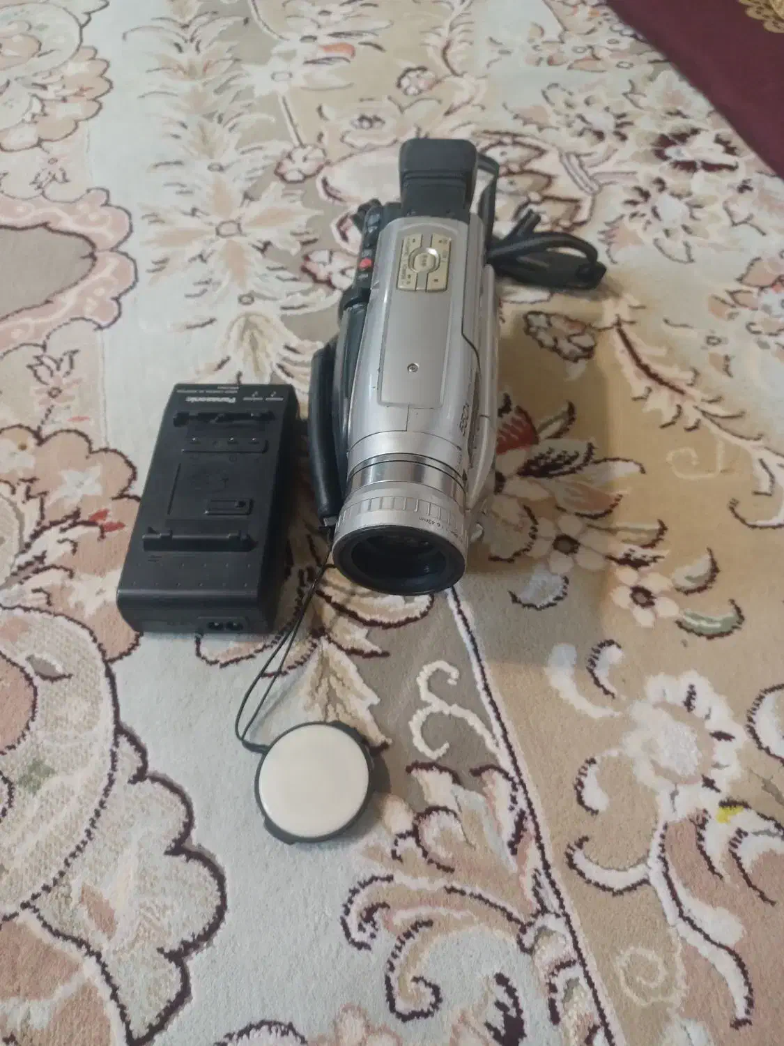 دوربین|دوربین عکاسی و فیلم‌برداری|خمینی‌شهر, |دیوار