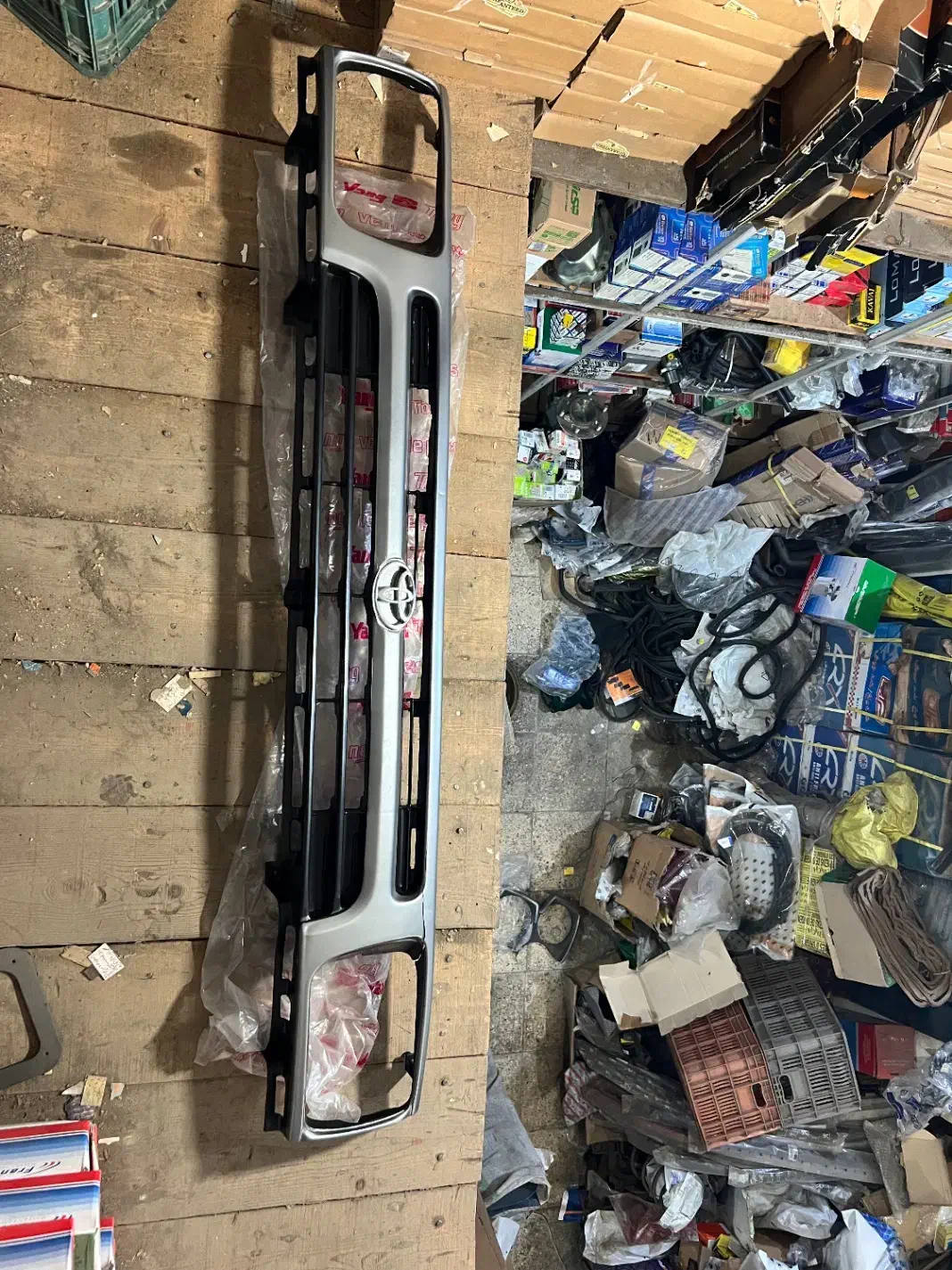 تویوتا|قطعات یدکی و لوازم جانبی|تالش, هشتپر|دیوار