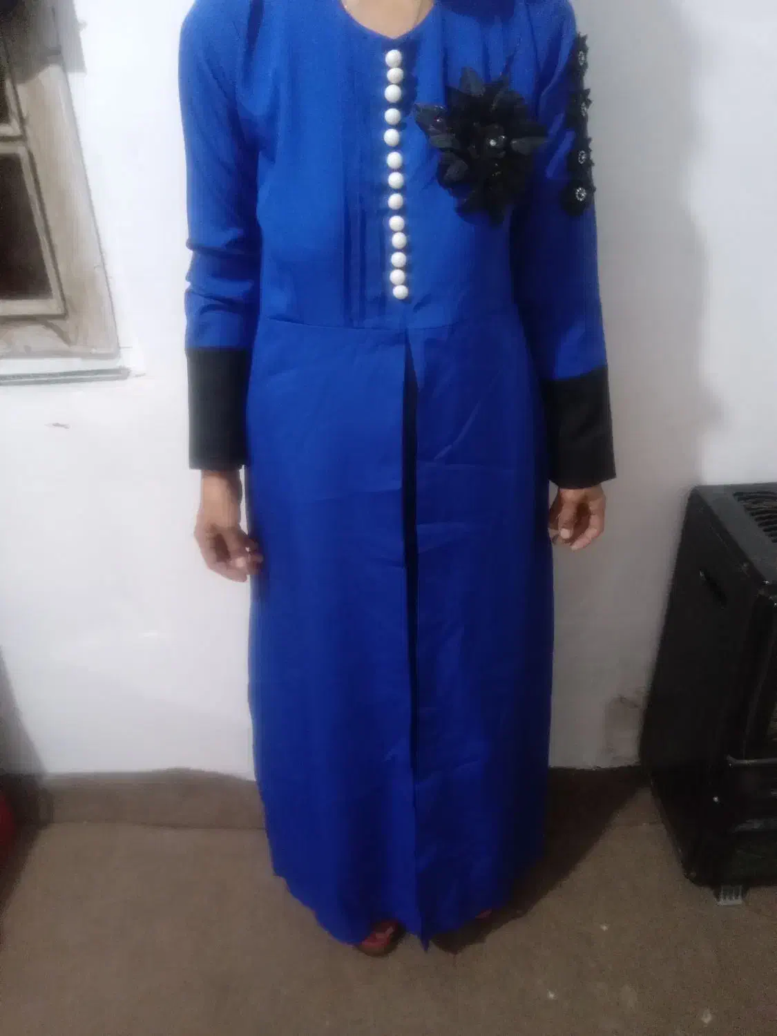 کاپشن وکفش ولباس مجلسی|لباس|بابل, |دیوار