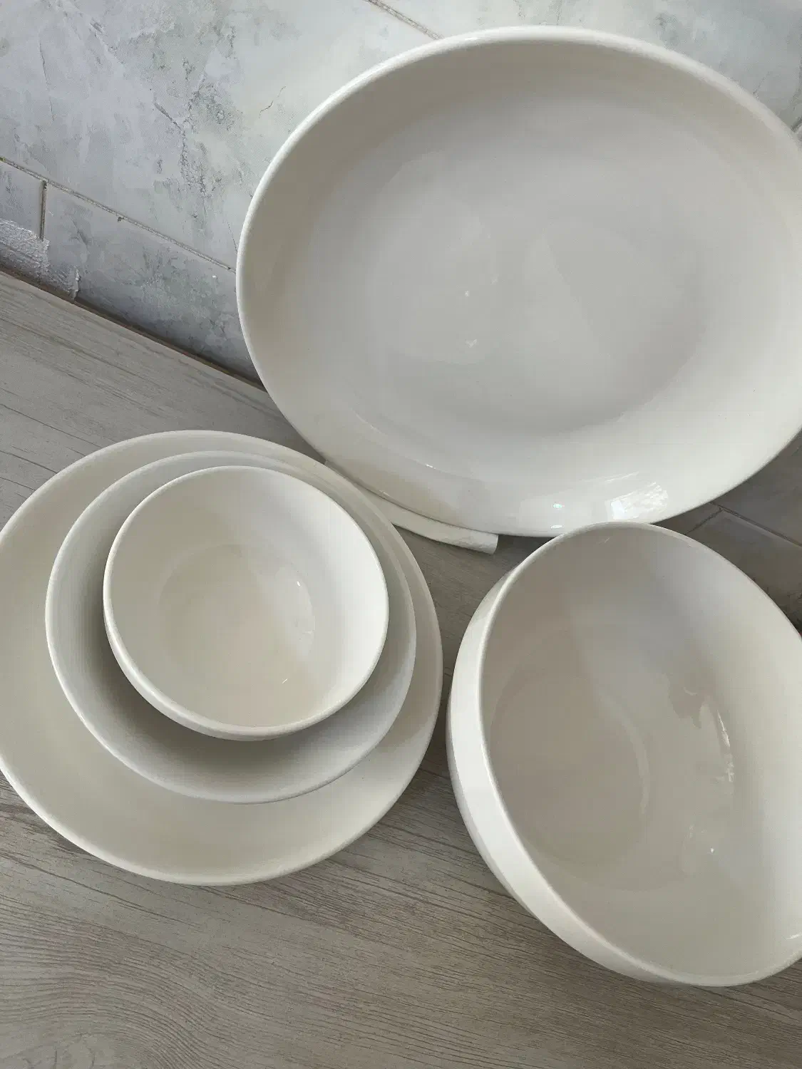 چینی ۱۲ نفره در حد آک|ظروف سرو و پذیرایی|بانه, |دیوار