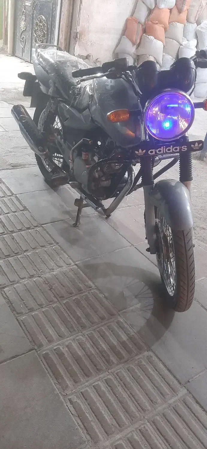 پالس 180|موتورسیکلت|تهران, هاشم‌آباد|دیوار