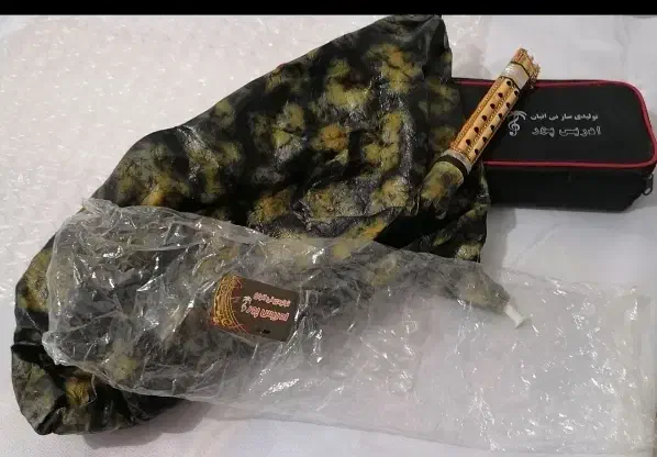 نی انبان|سازهای بادی|تهران, خلیج فارس|دیوار