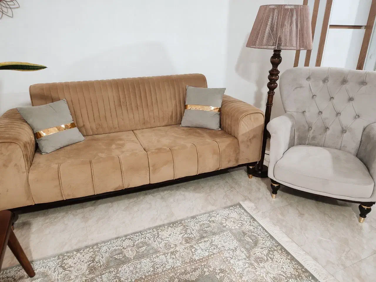 مبل ۸ نفره تخت شو|مبلمان خانگی و میز عسلی|مشکین‌دشت, |دیوار