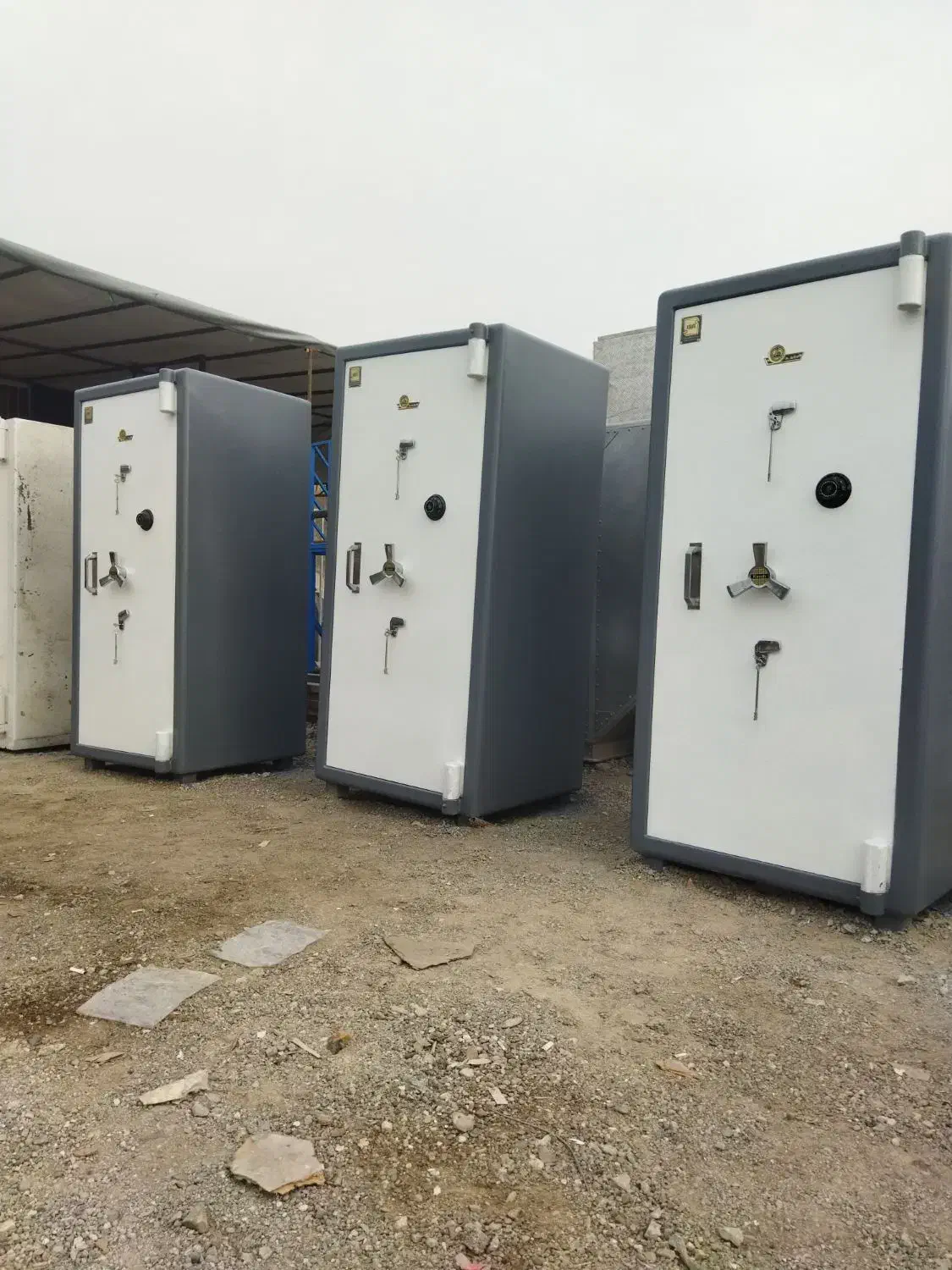 گاو صندوق|ابزارآلات|گنبد کاووس, |دیوار