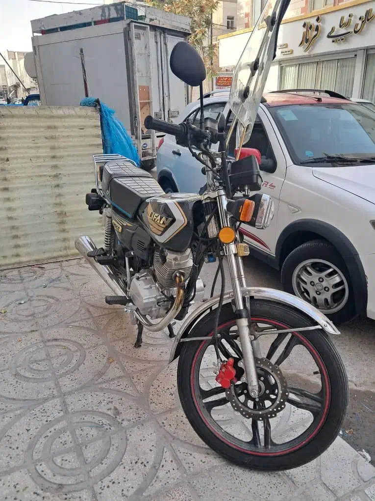 موتور سیکلت هوندا ۱۲۵ لیفان ۱۴۰۳|موتورسیکلت|اسلام‌شهر, شهرک قائمیه|دیوار