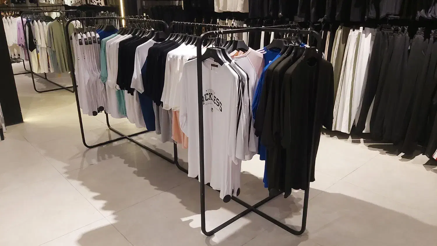 جوشکاری آهن سبک و سنگین|خدمات پیشه و مهارت|بندر انزلی, لیچارگی حسن رود|دیوار