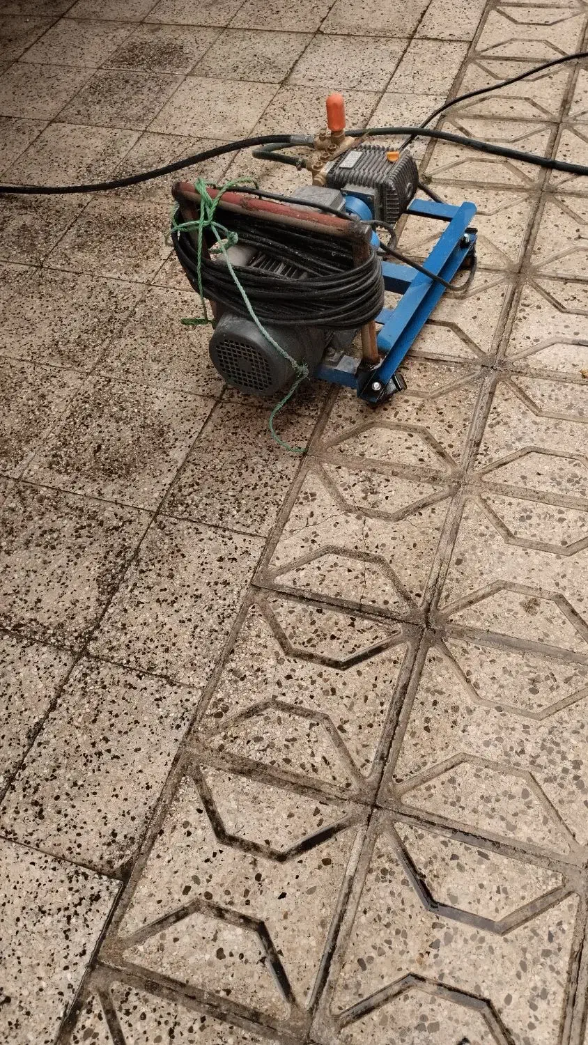 نظافت راه پله و پارکینگ|خدمات نظافت|مشهد, ادیب نیشابوری (شهرک غرب)|دیوار