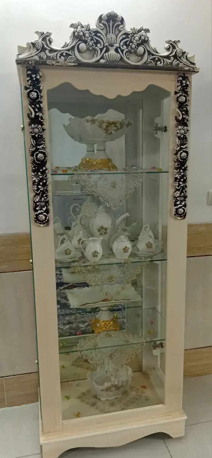 ویترین|بوفه، ویترین، کنسول|داران, |دیوار