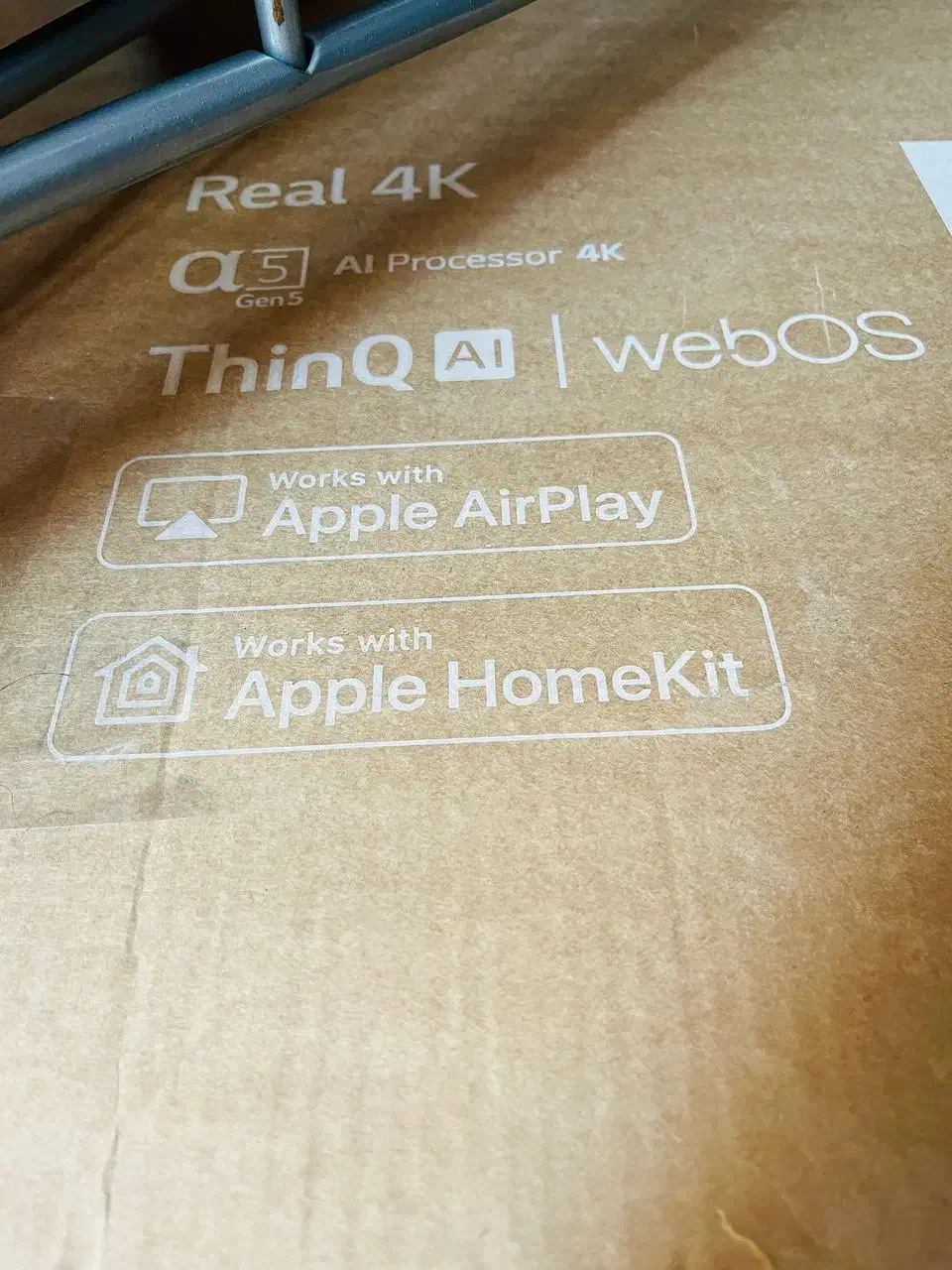 تلویزیون 65 LG|تلویزیون و پروژکتور|صدرا-فارس, فاز ۱|دیوار