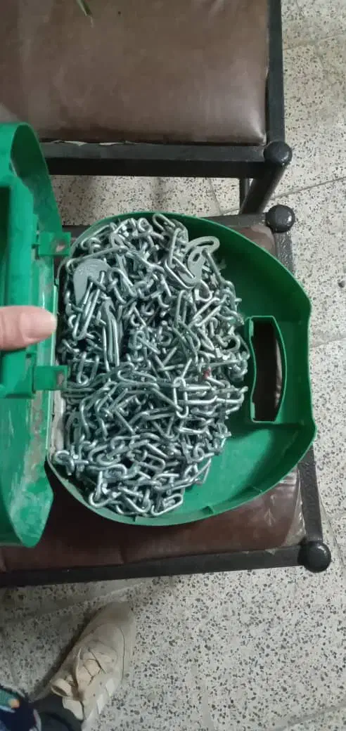 چراغ عقب سمند با زنجیر چرخ سایز ۱۹۵|قطعات یدکی و لوازم جانبی|اندیشه, شهرک مریم|دیوار