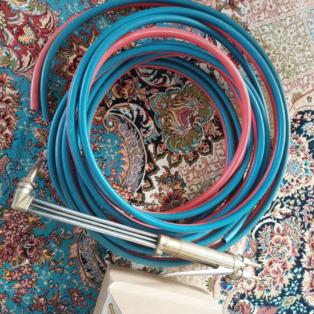 یه عدد مانومتر و ۱۰ متر شلنگ نو با سری برش|ابزارآلات|شهرکرد, |دیوار