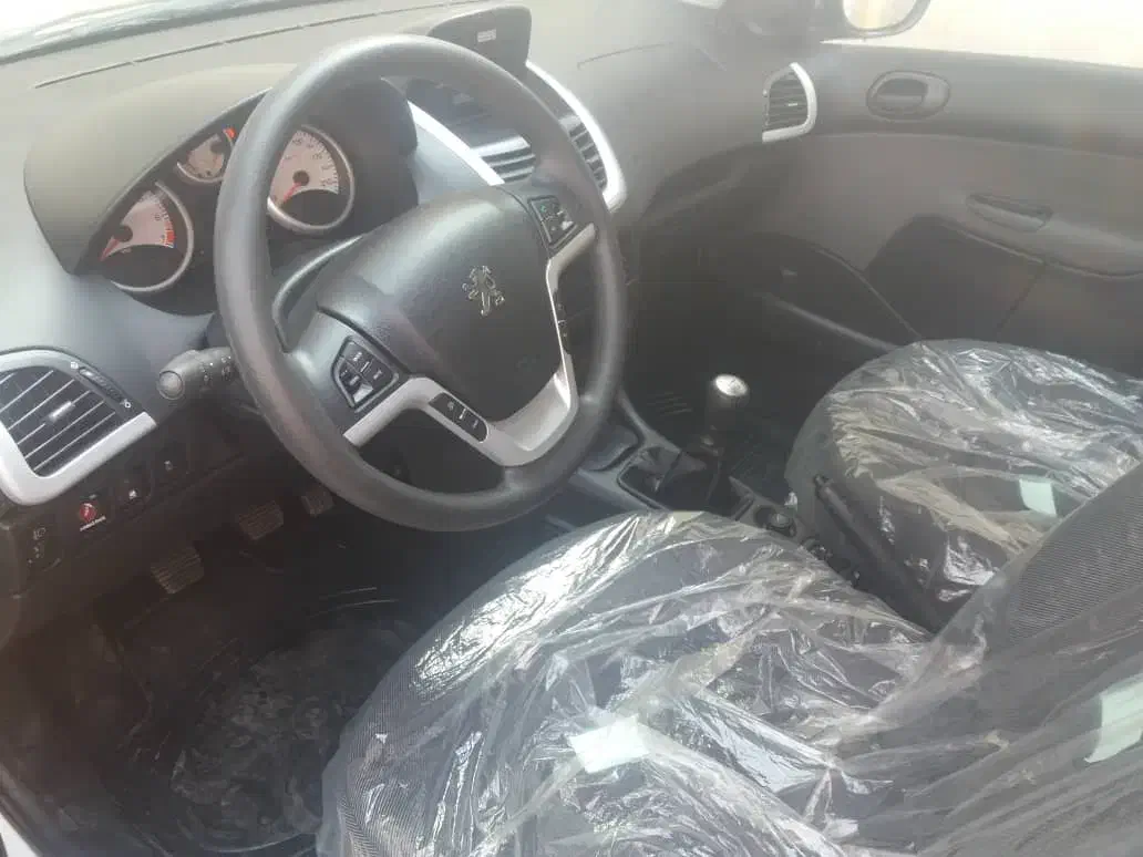 فروش پژو صفر خشک.توضیحات.|خودرو سواری و وانت|نیریز, |دیوار