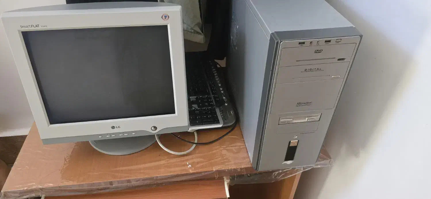 کامپیوتر pc|رایانه رومیزی|شاهین دژ, |دیوار