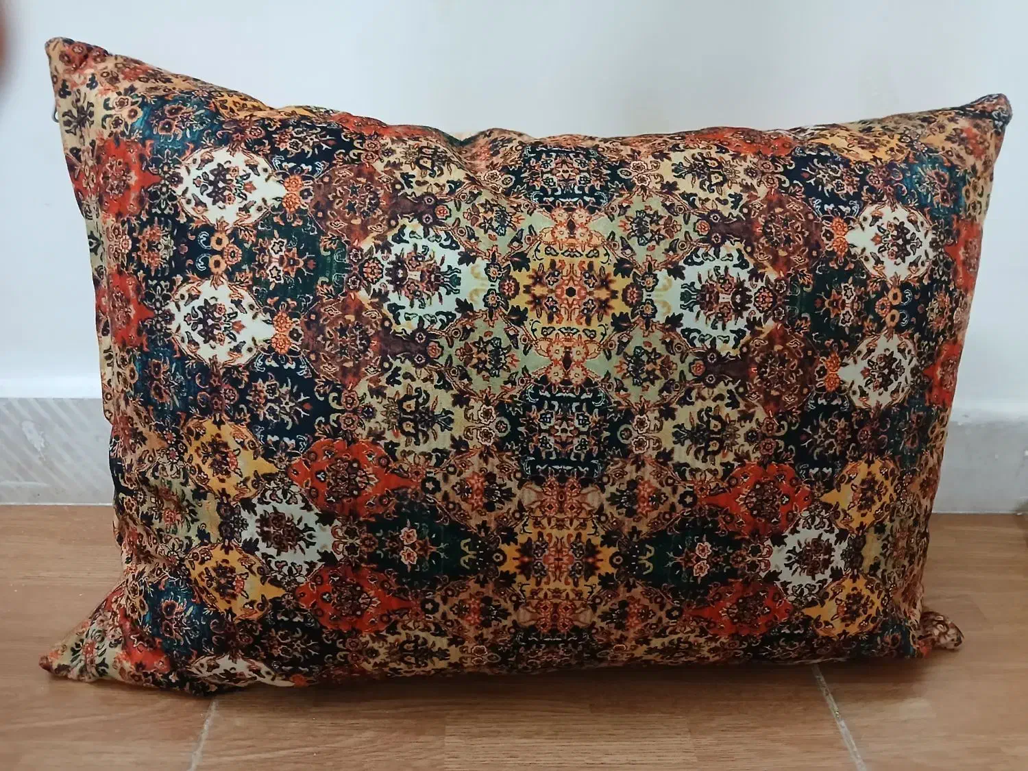 روبالشی|رختخواب، بالش، پتو|چهاردانگه (تهران), |دیوار