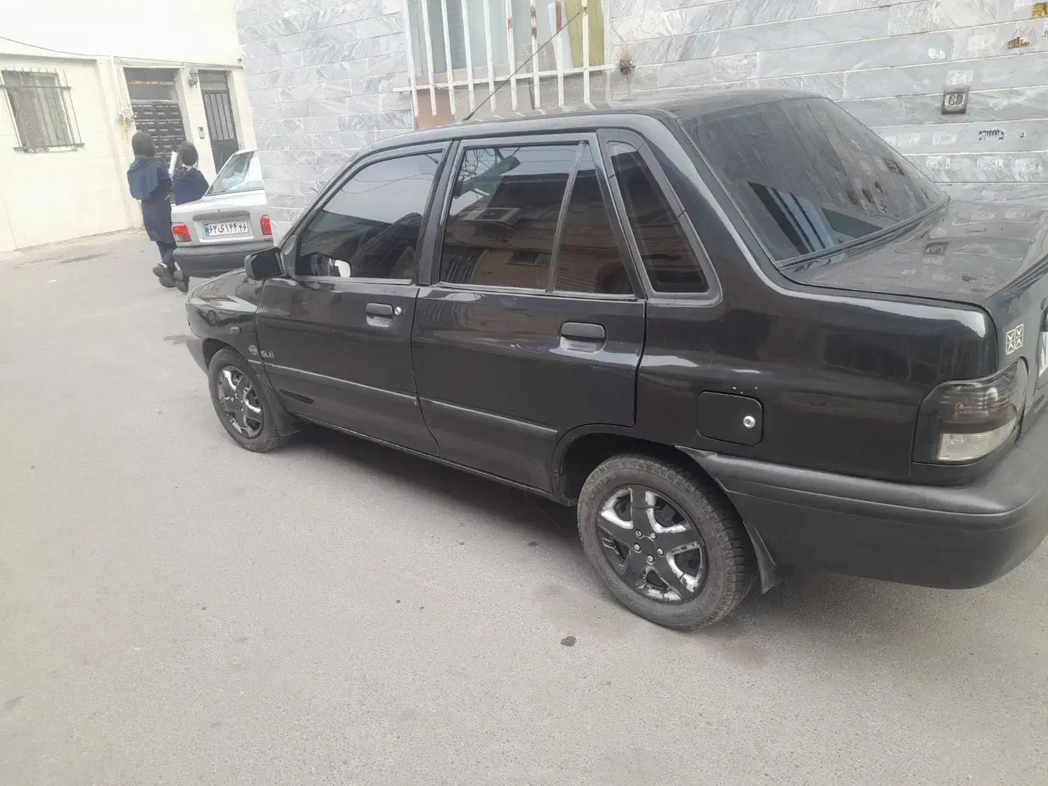 پرایدعروسک ۸۵دگانه کارخانه|خودرو سواری و وانت|رشت, نظری|دیوار