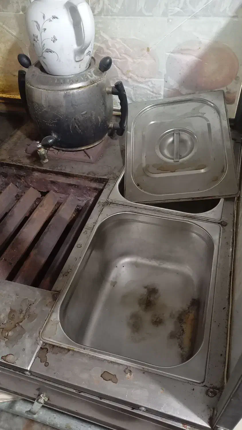 فر ساندویچی|کافیشاپ و رستوران|لاهیجان, طالقانی|دیوار